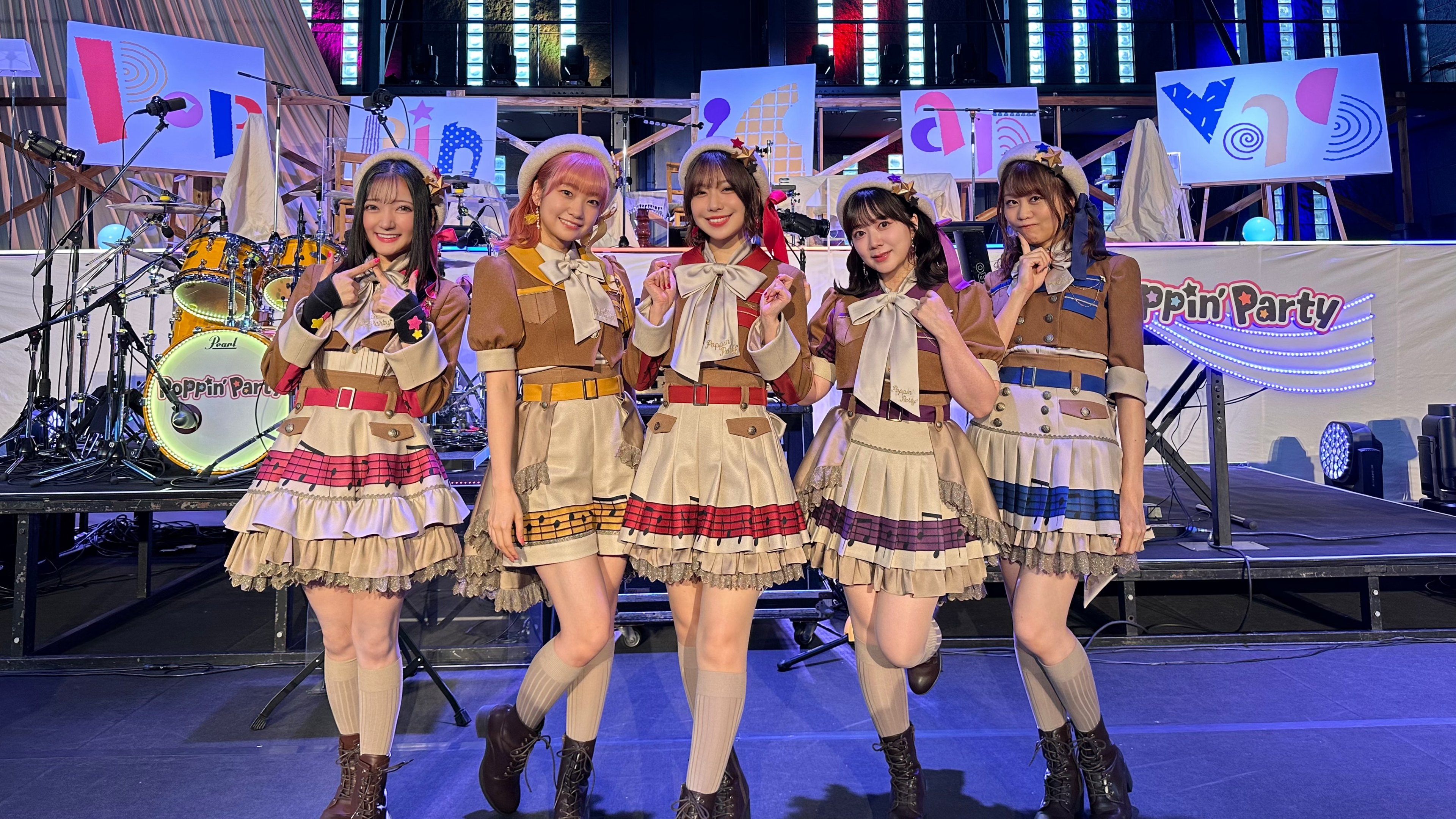 Backdrop for Poppin'Party LIVE 2024「Poppin'Canvas 〜芸術の秋、音楽の秋！〜」