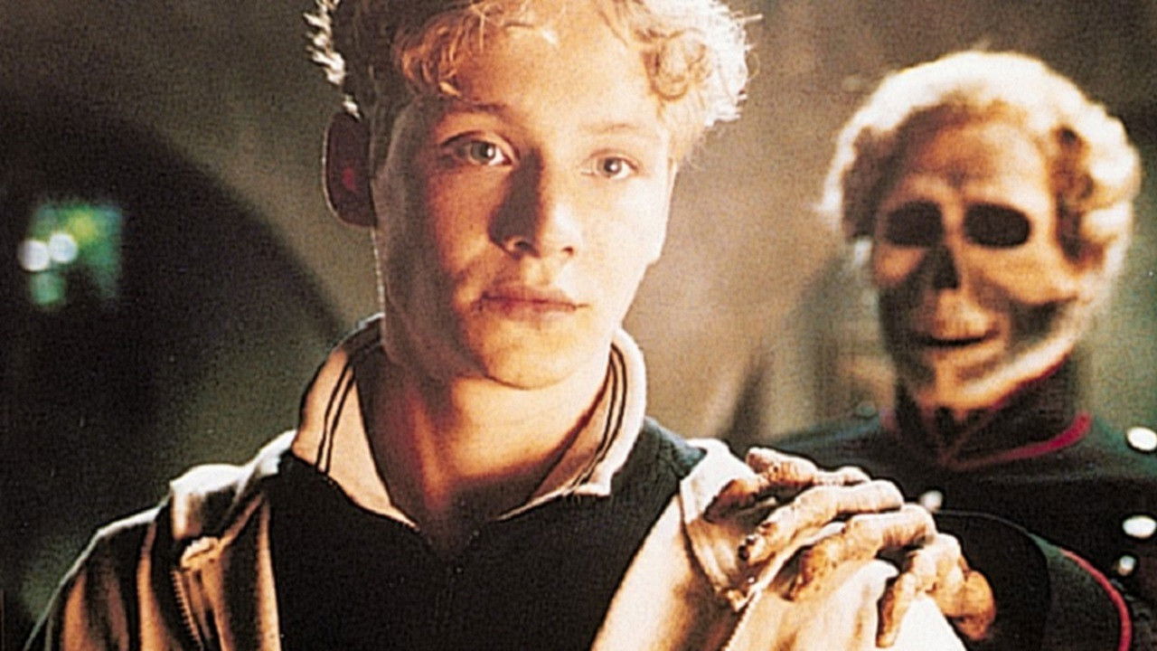 Backdrop for Spuk im Reich der Schatten