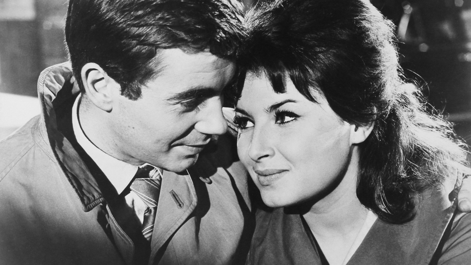 Backdrop for Love and the Frenchwoman