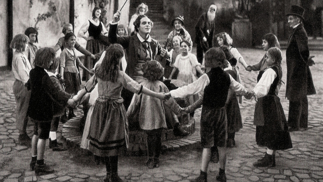 Backdrop for Der Evangelimann