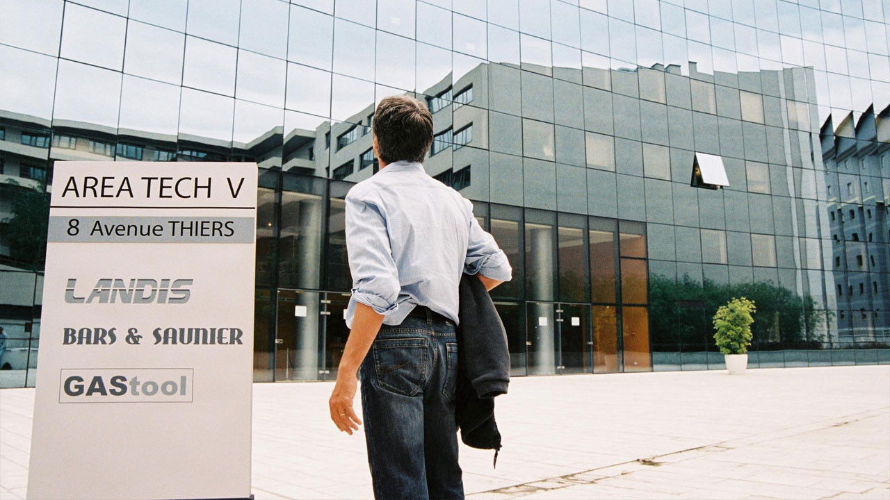 Backdrop for Recrue d'essence