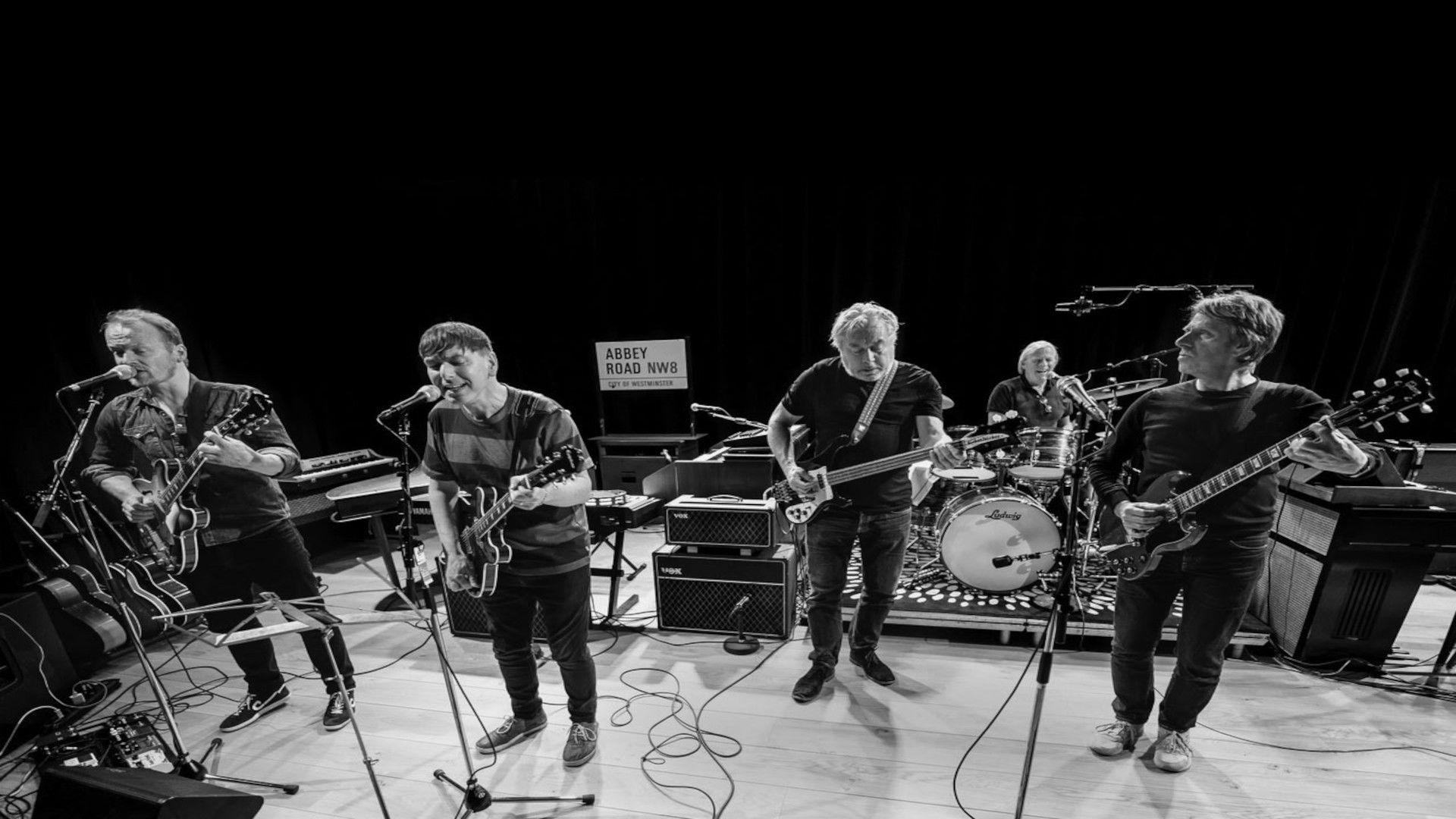 Backdrop for The Analogues: Abbey Road Relived