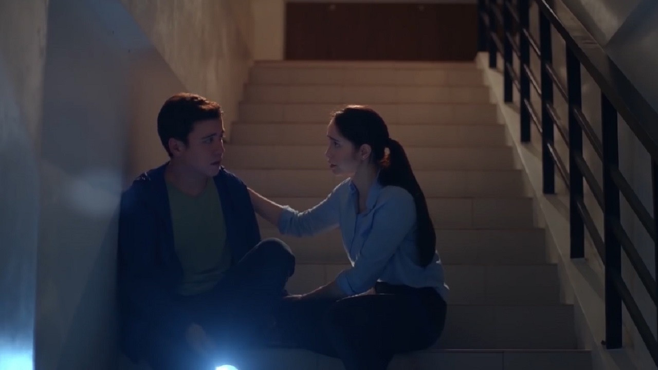 Backdrop for Stranded