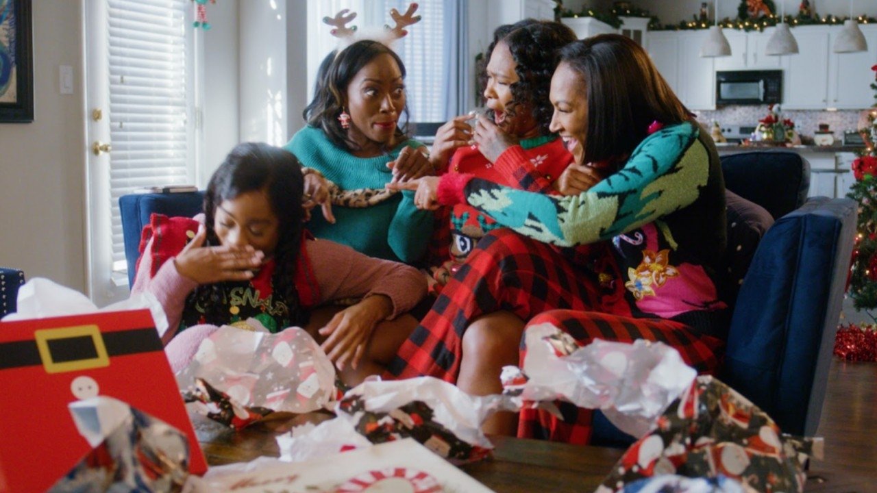 Backdrop for Vera’s Holiday Flop