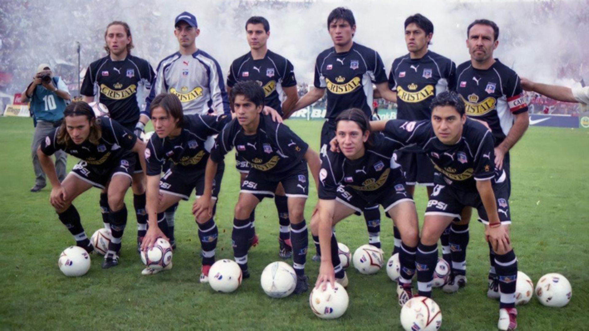 Backdrop for A Morir por el Colo