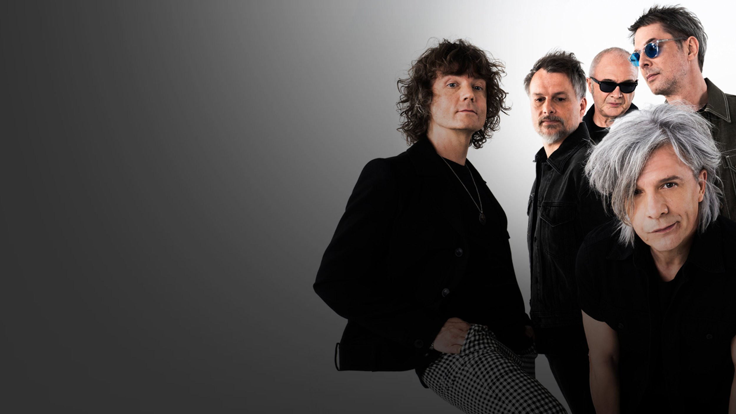 Backdrop for Indochine, une révolution musicale