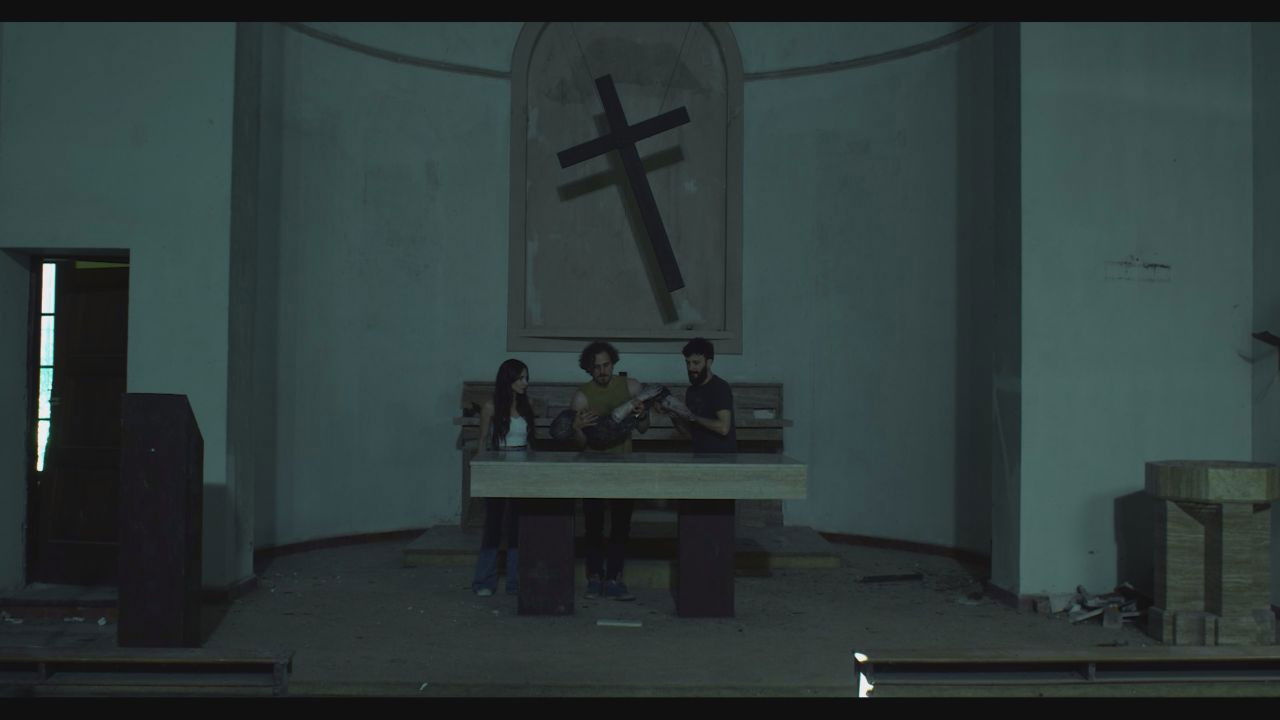 Backdrop for Oro negro