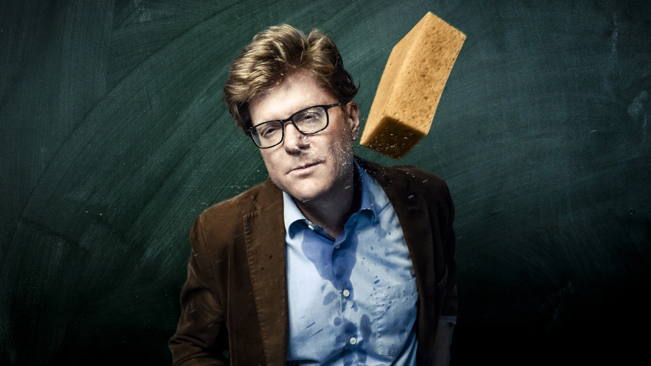 Backdrop for Herr Schröder - World of Lehrkraft