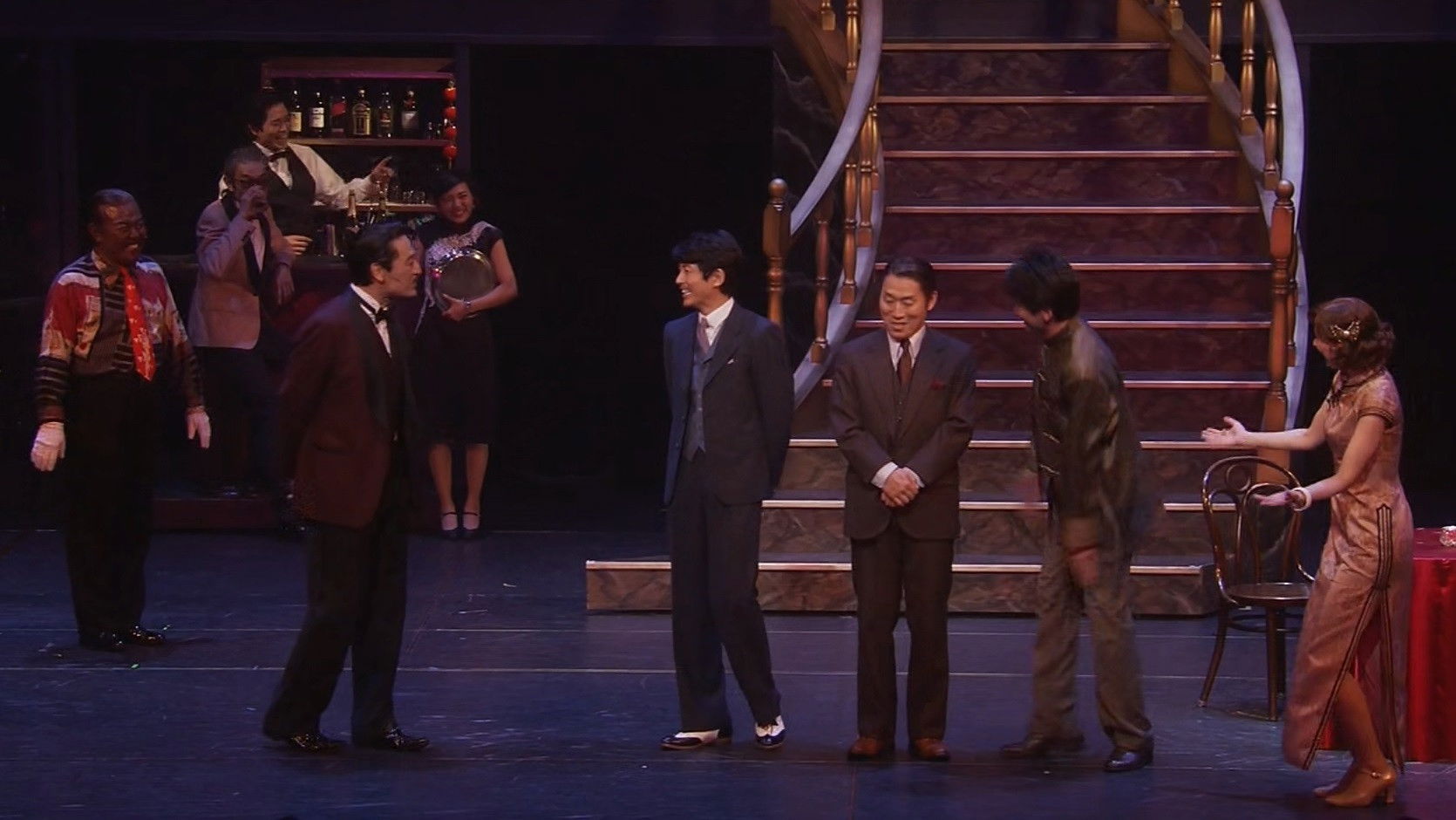 Backdrop for 魔都夜曲