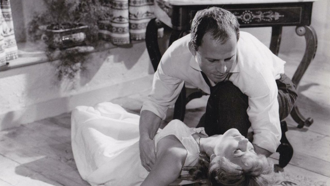 Backdrop for Where the Truth Lies