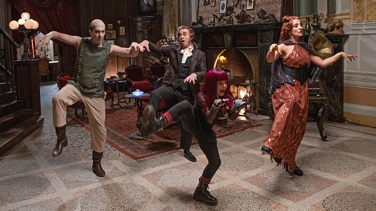 Backdrop for Help! My In-Laws Are Vampires!