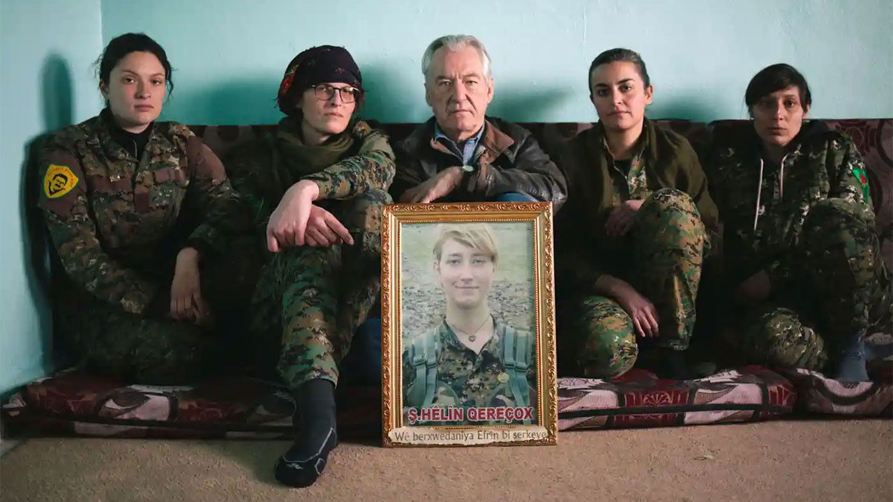 Backdrop for Anna: The Woman Who Went to Fight ISIS