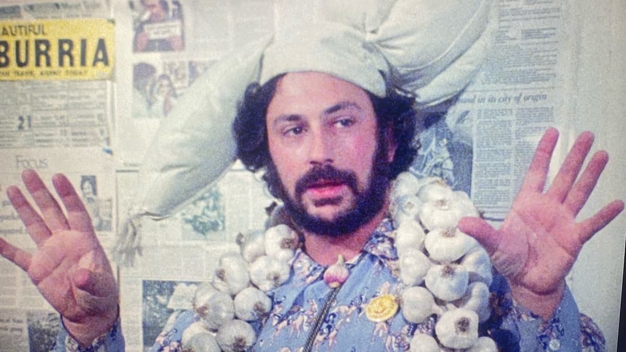 Backdrop for Garlic Is as Good as Ten Mothers