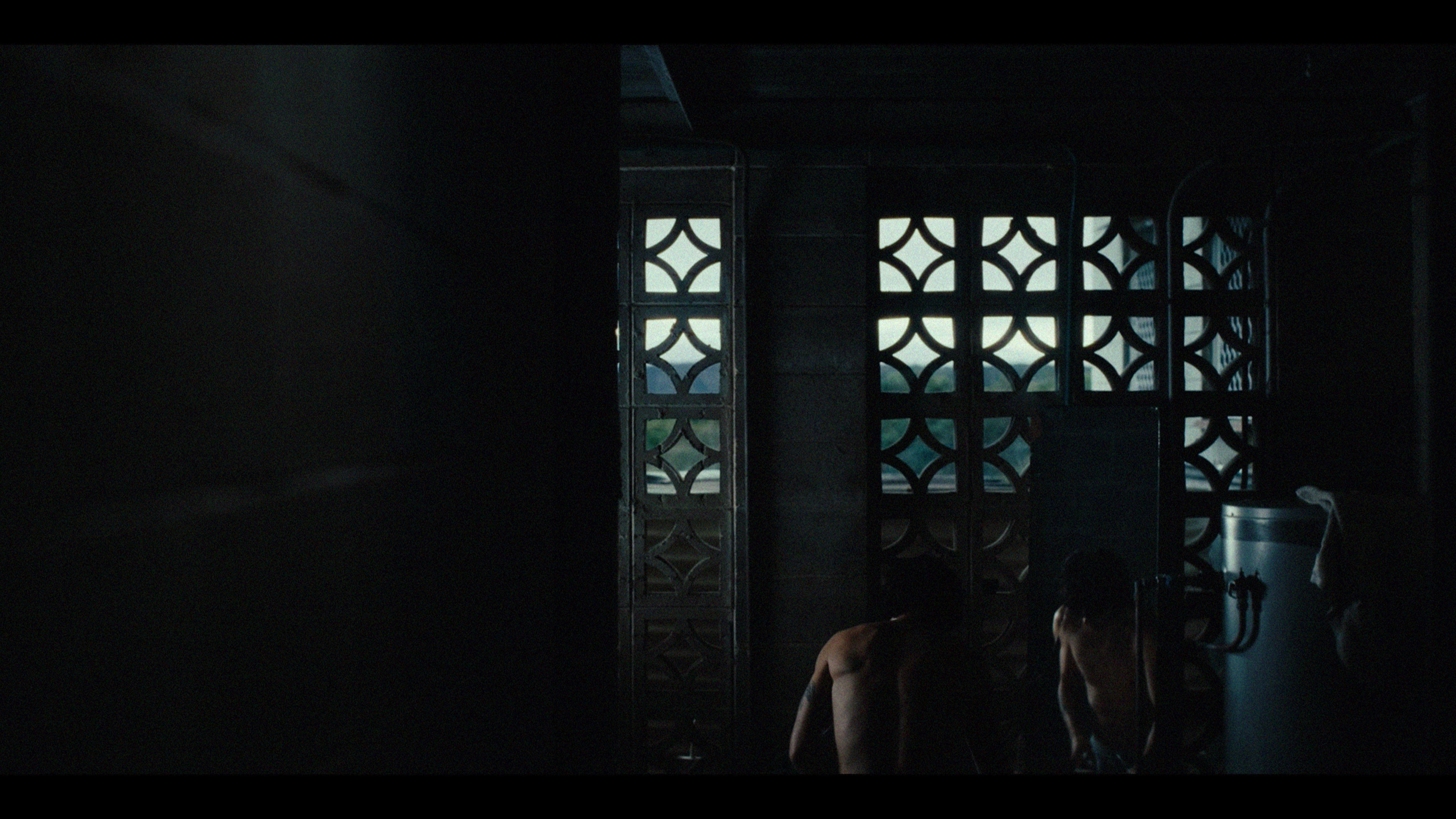 Backdrop for Solo un poco aquí