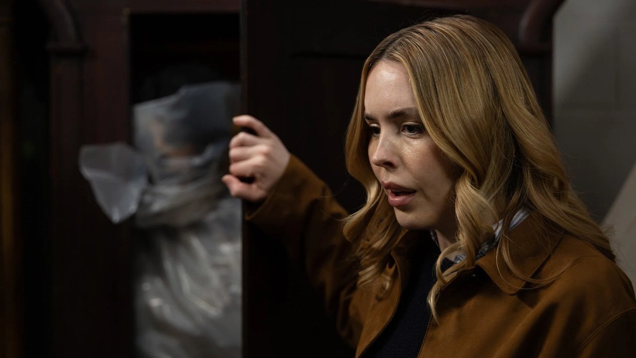 Backdrop for The Body in the Locker