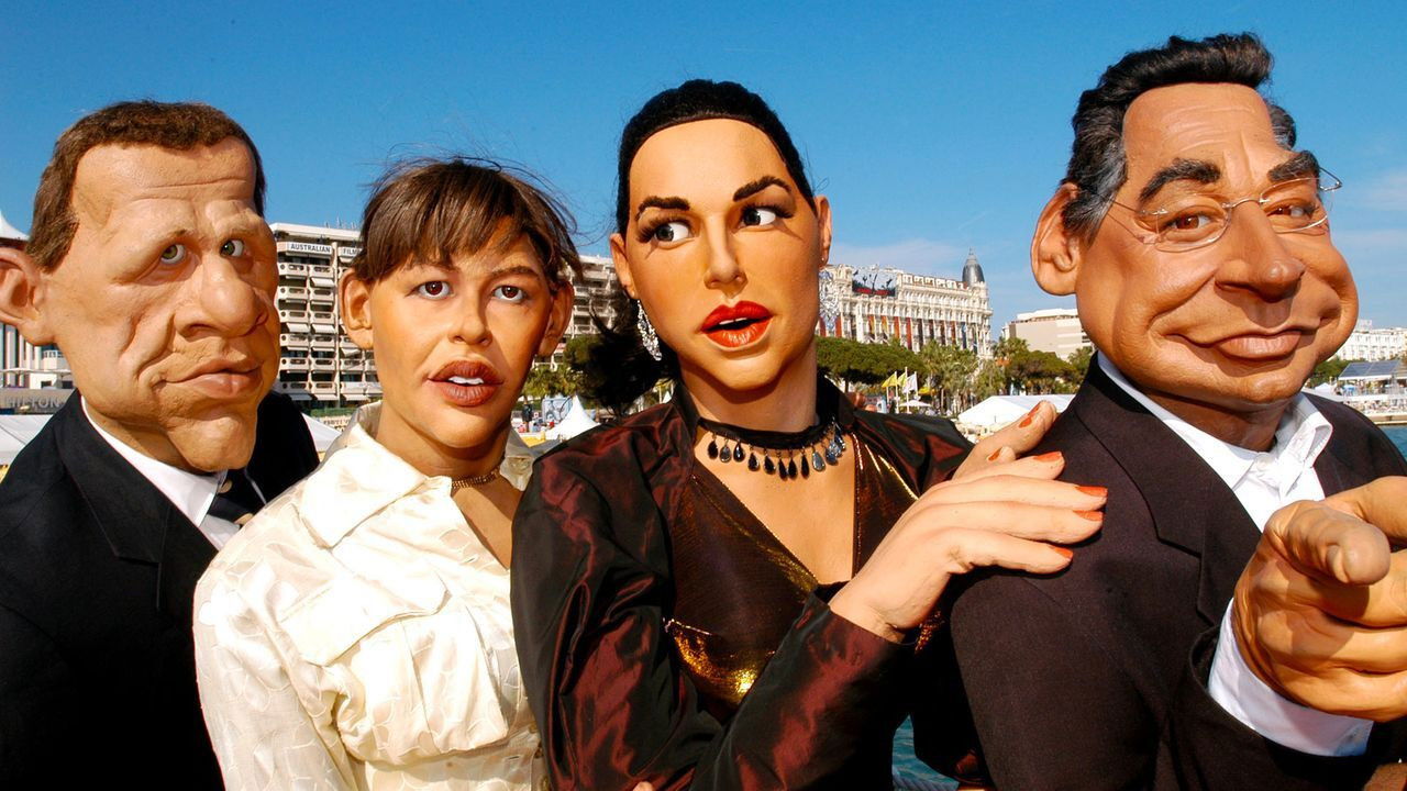 Backdrop for L'Année des Guignols - Goodbye Louis XVI !