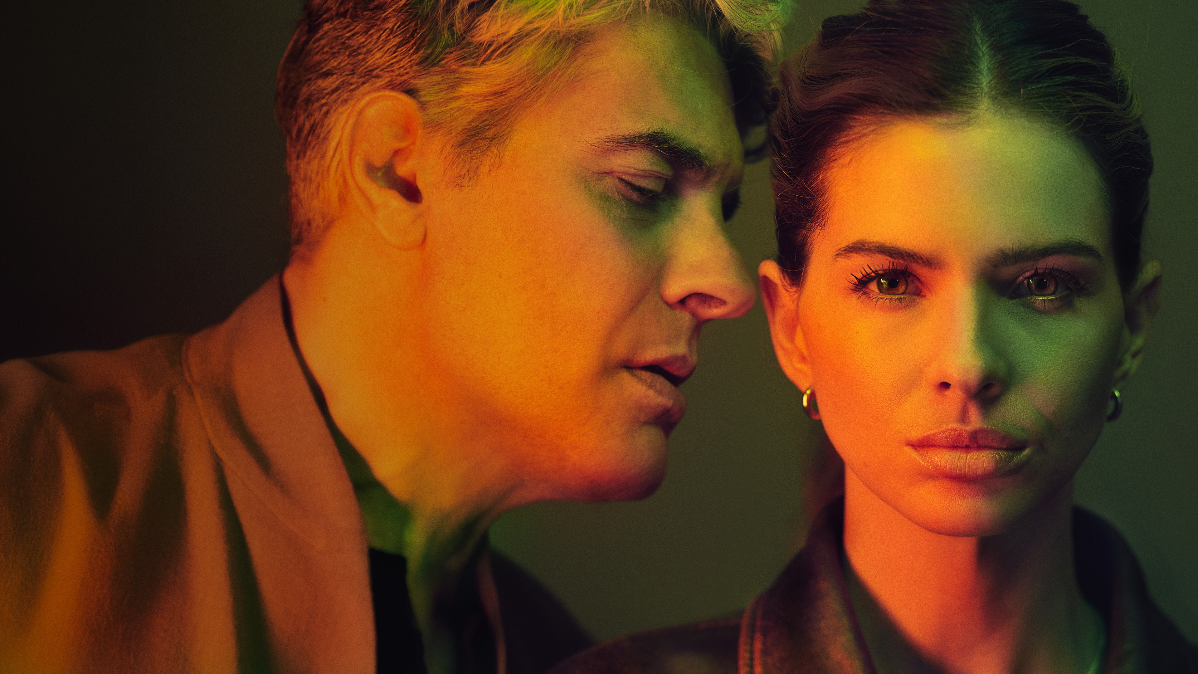 Backdrop for Camaleón: El pasado no cambia