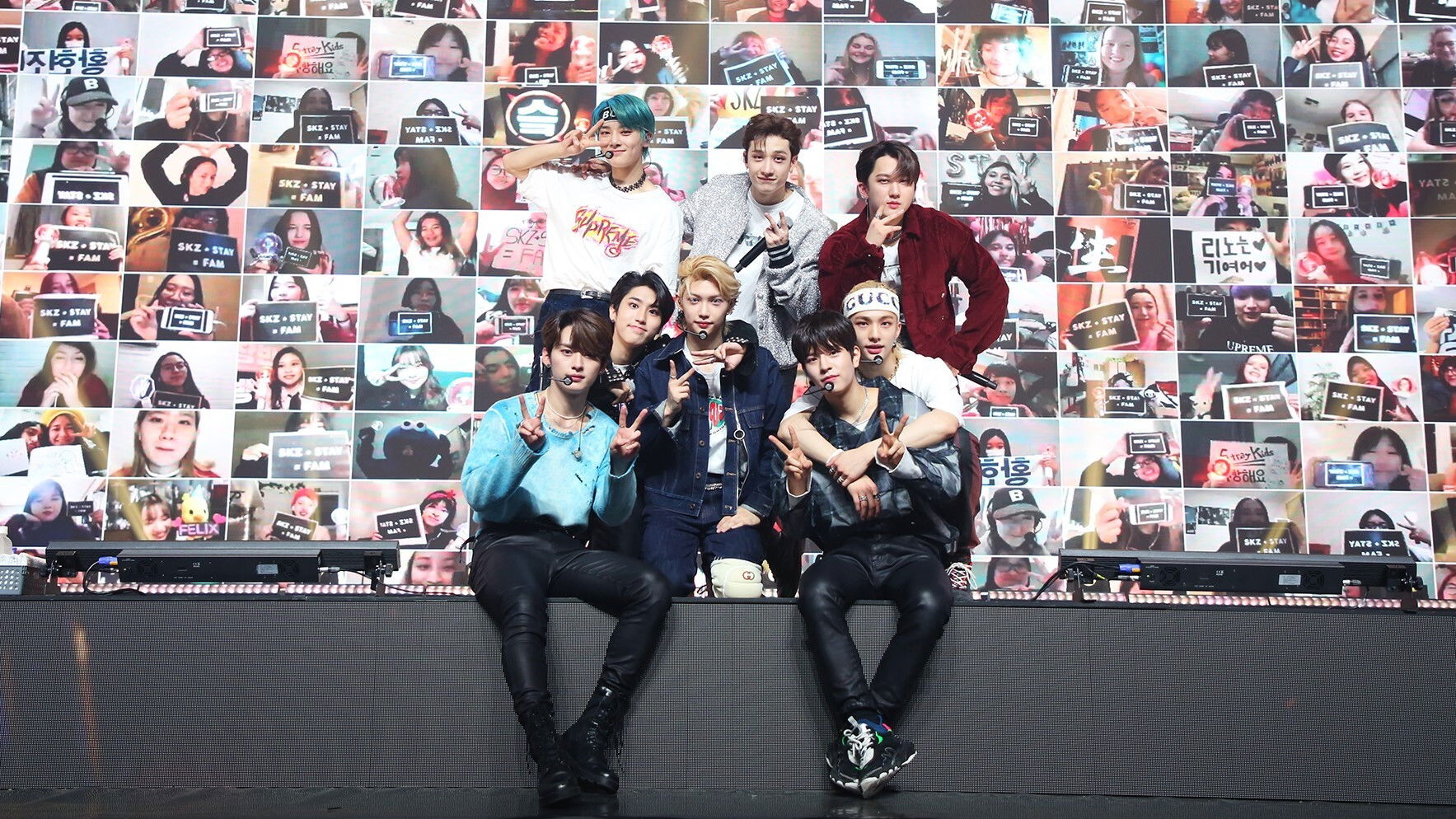 Backdrop for Stray Kids 'Unlock : GO LIVE IN LIFE'