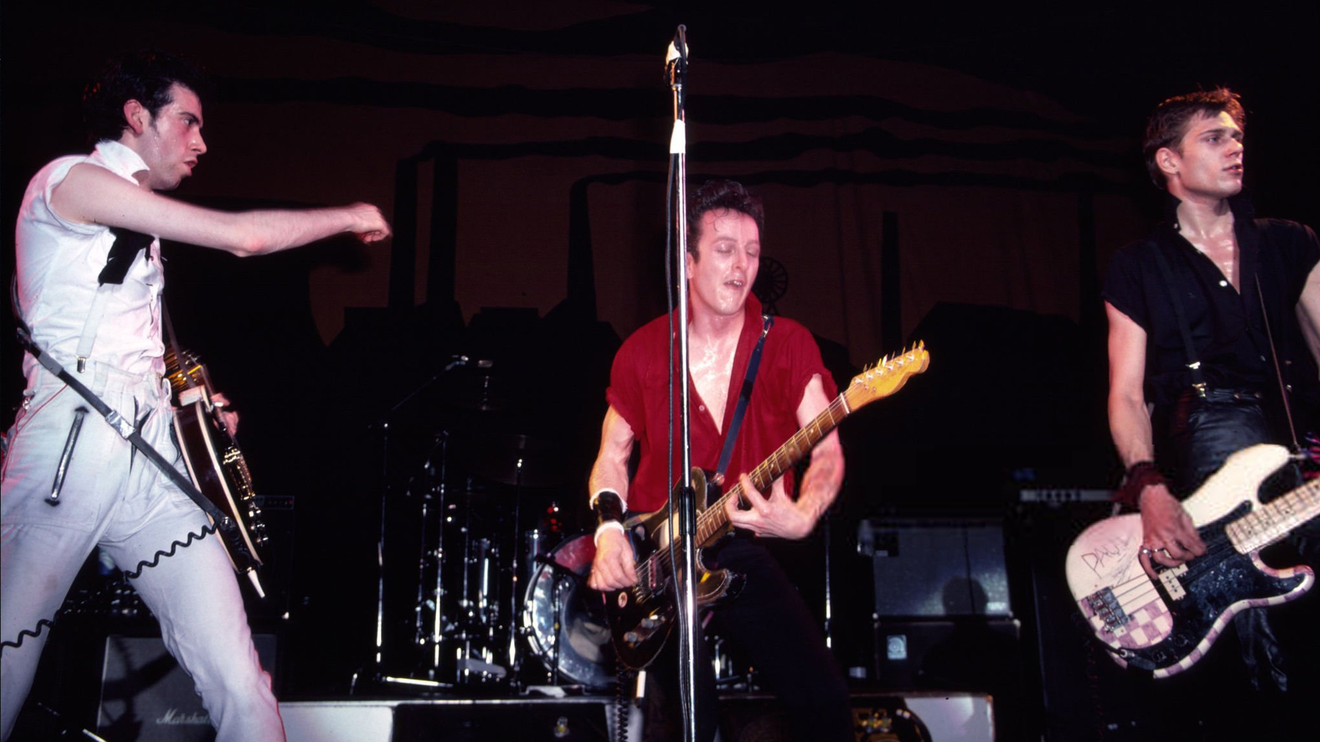 Backdrop for The Clash: Live at The Capitol Theater