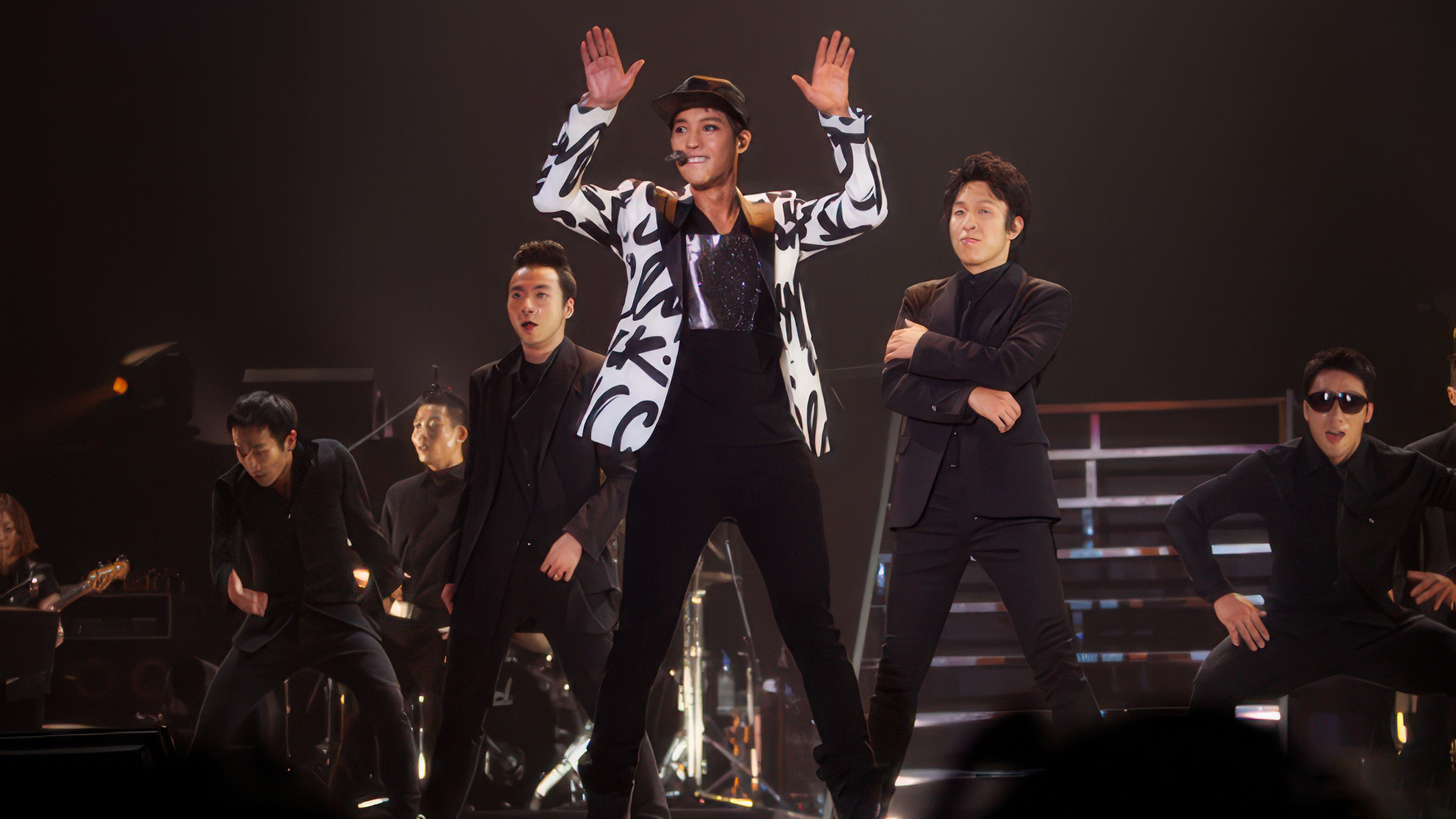 Backdrop for KIM HYUN JOONG Premium Live "TONIGHT"