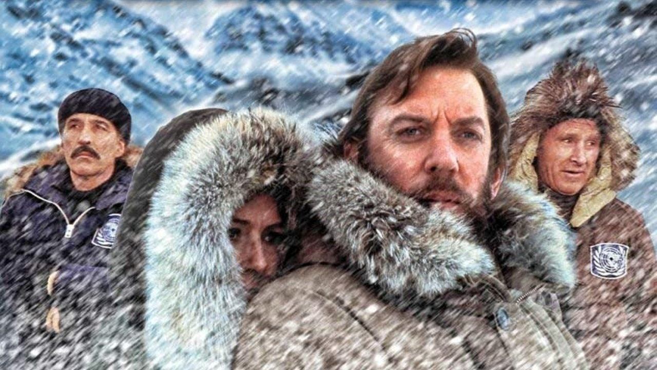 Backdrop for Bear Island