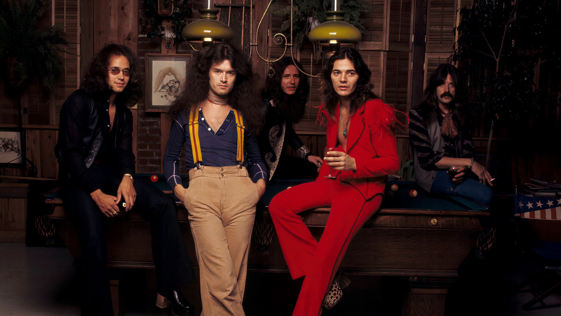 Backdrop for Deep Purple: New, Live & Rare - The Video Collection 1984-2000