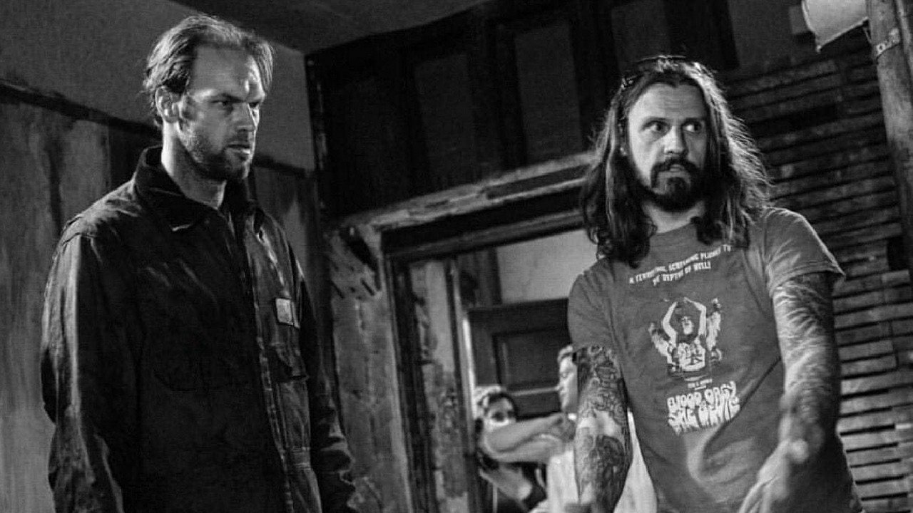 Backdrop for Michael Lives: The Making of Halloween