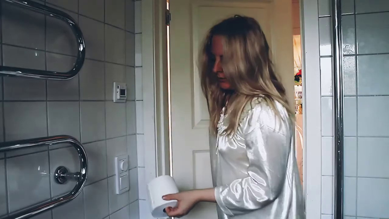 Backdrop for Toilet Paper