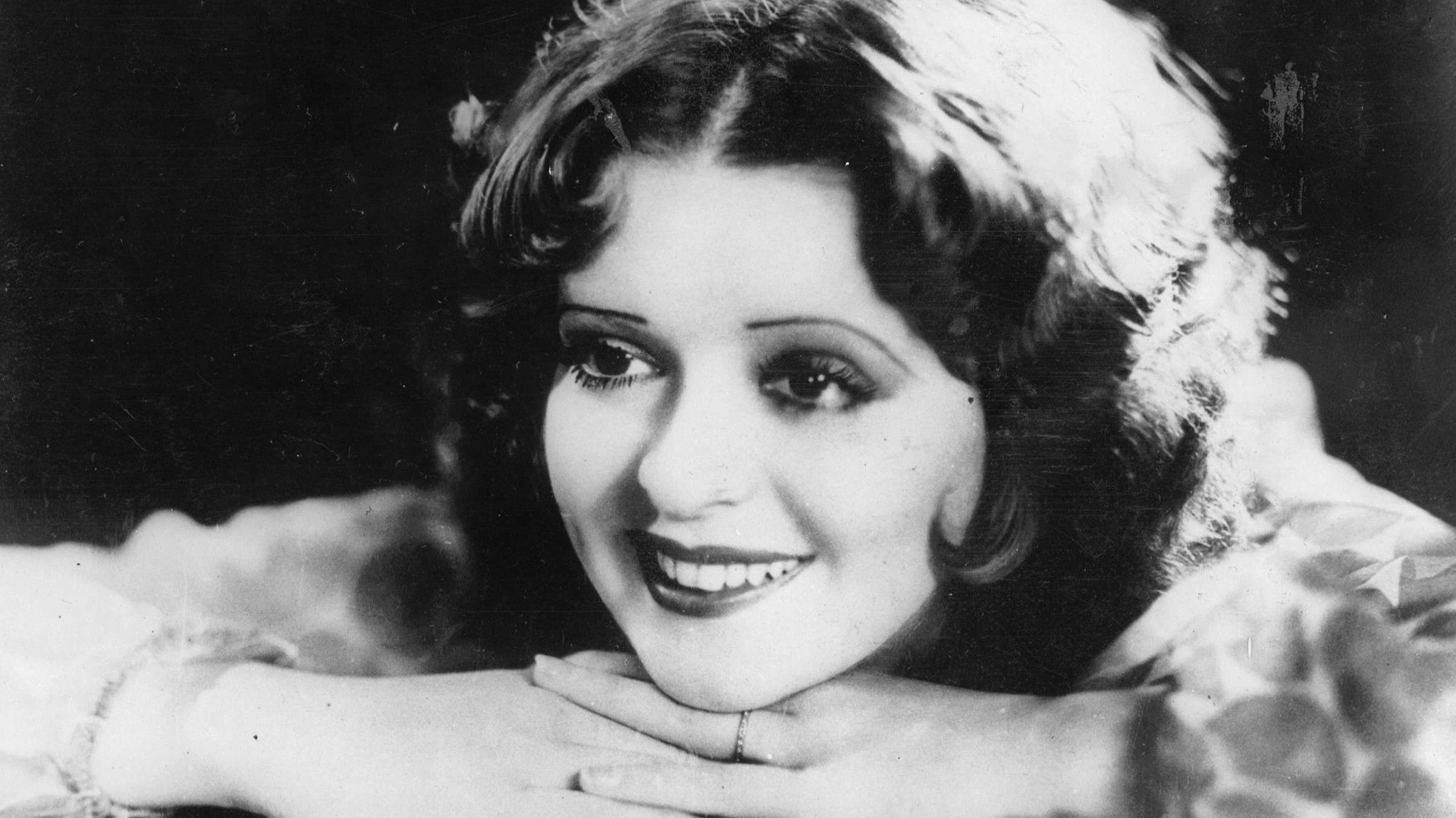 Backdrop for Clara Bow: Hollywood's Lost Screen Goddess