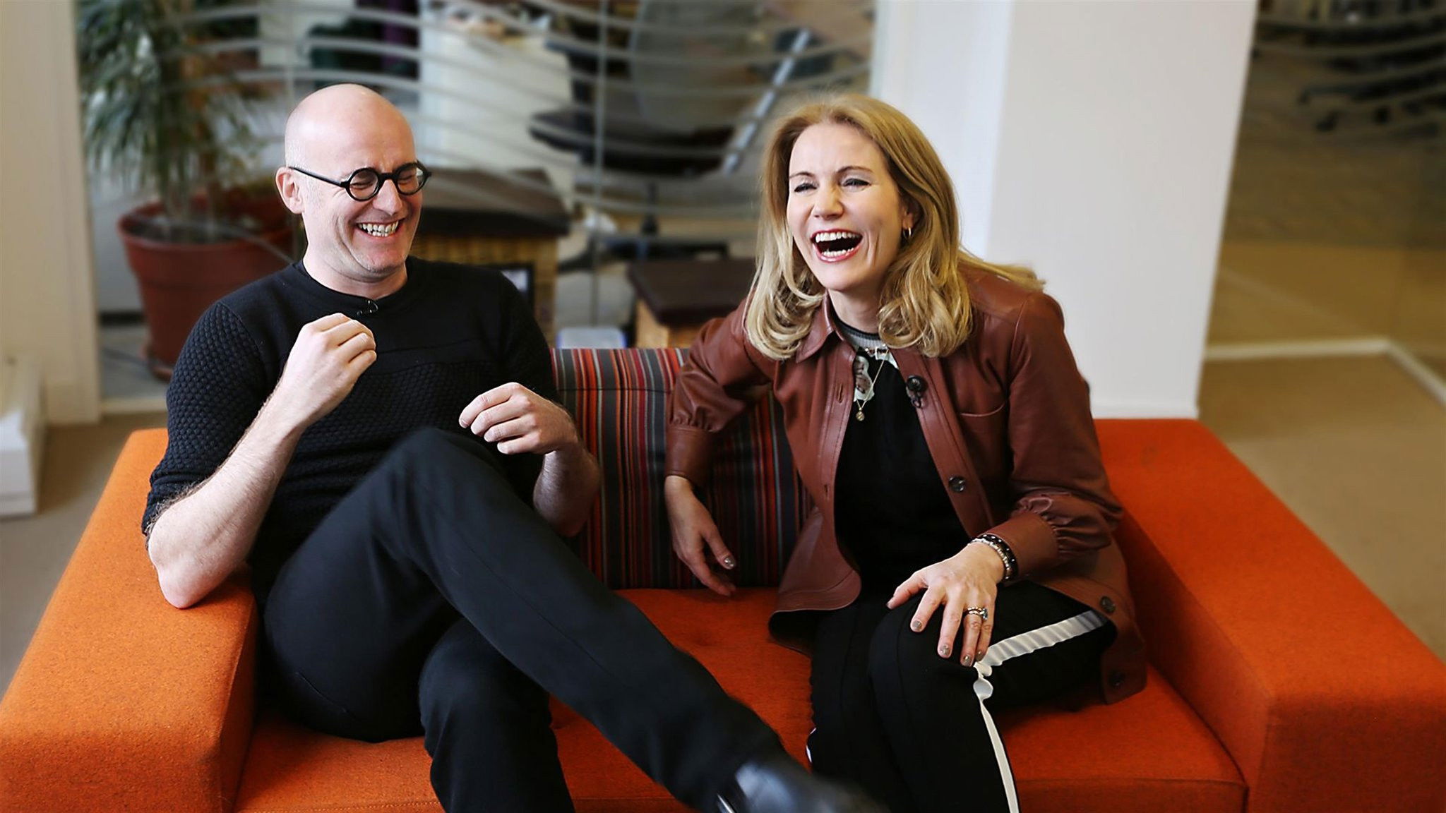 Backdrop for Verdens lykkeligste land?