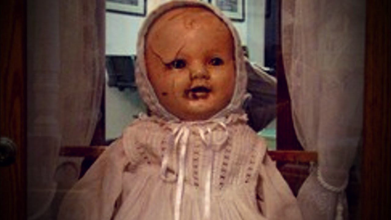 Backdrop for Mandy the Haunted Doll