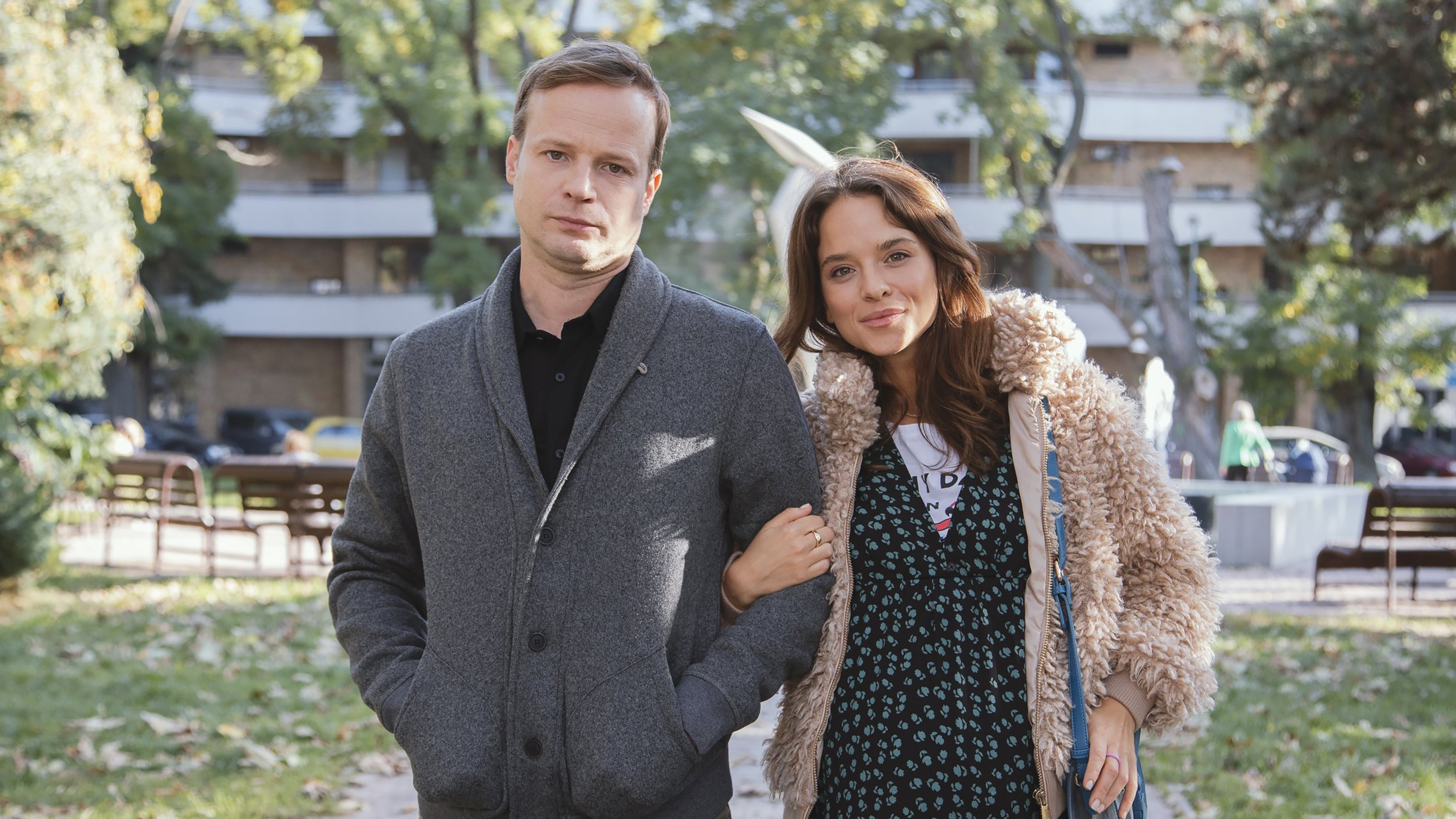 Backdrop for White Lie