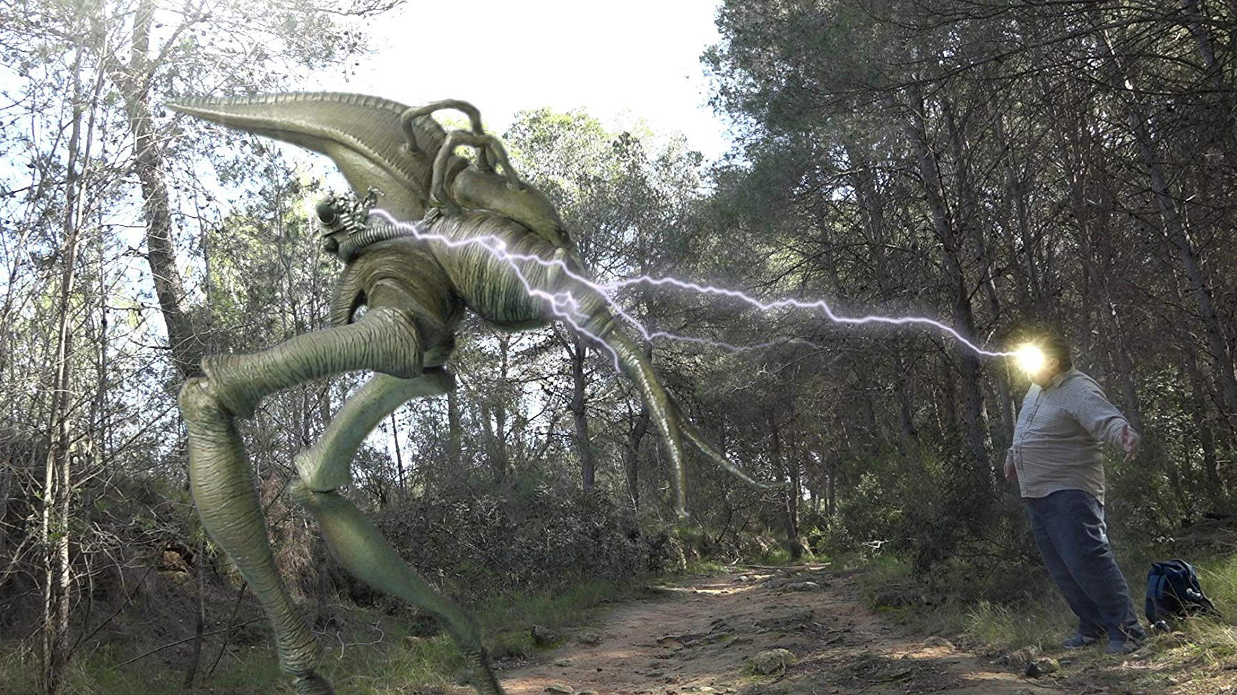 Backdrop for Alienígenas