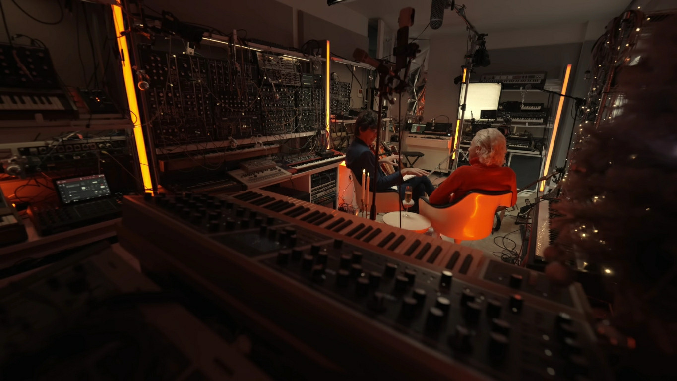 Backdrop for El Especial de Navidad de Marttein y Andy Chango