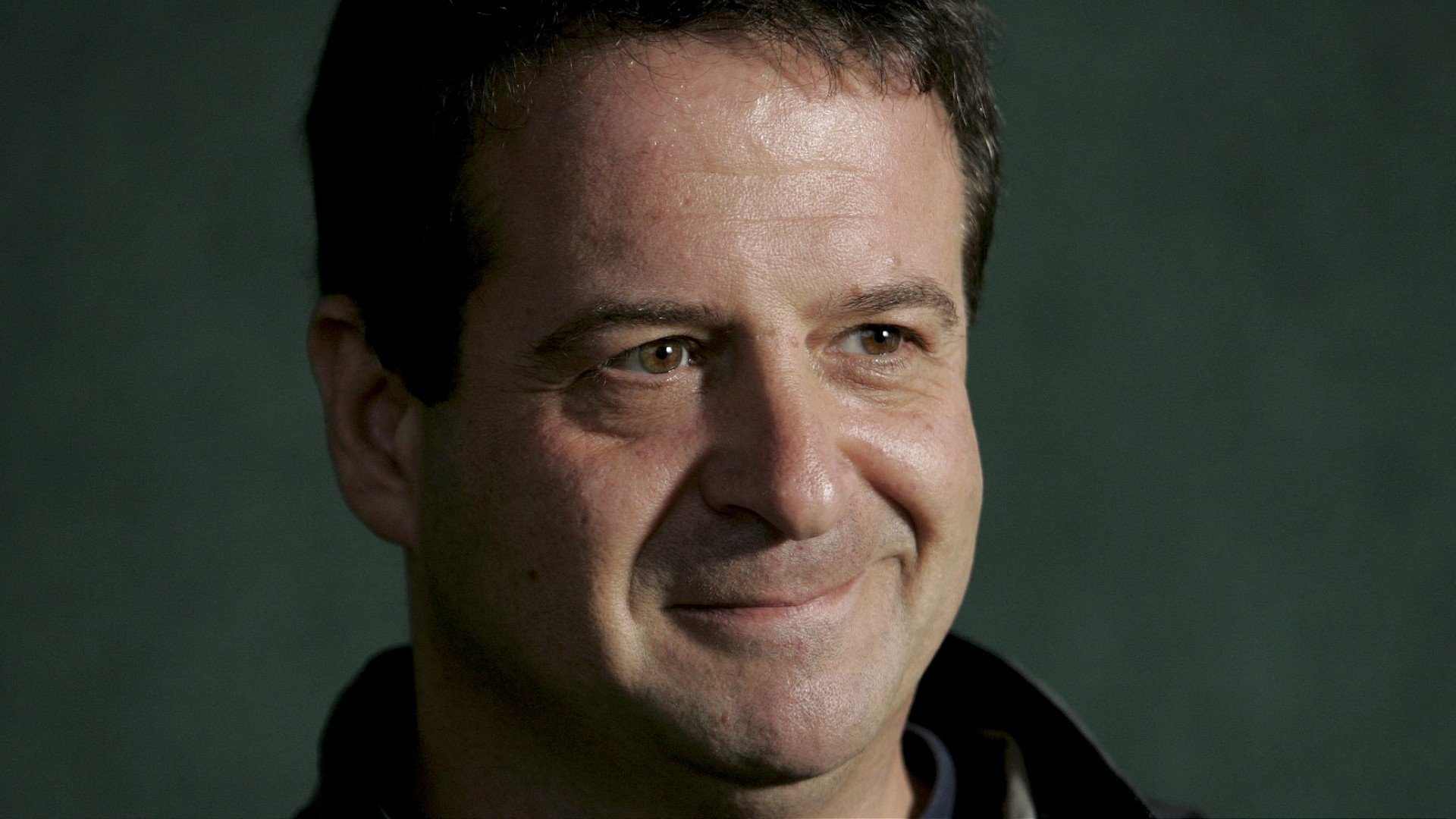 Backdrop for Mark Thomas: Alive