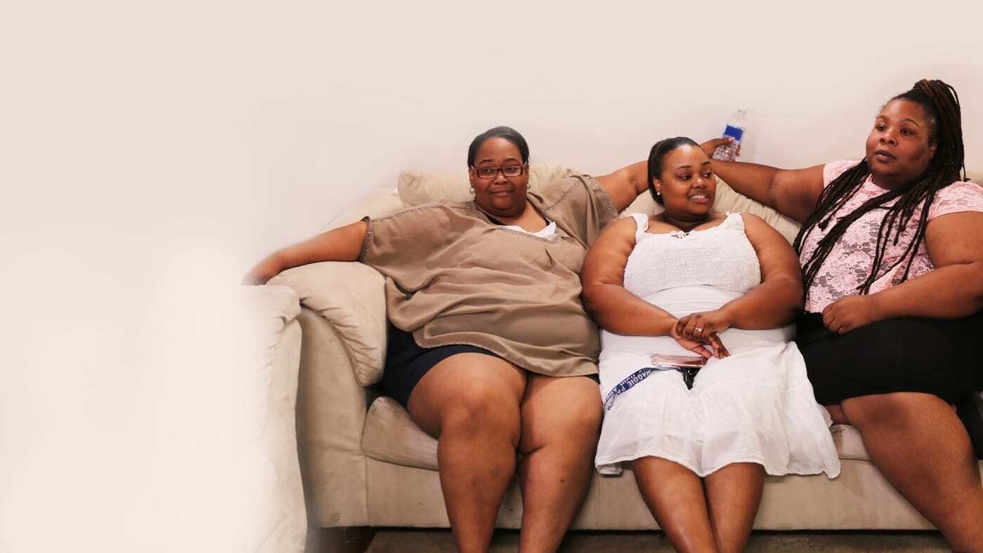 Backdrop for Family By the Ton