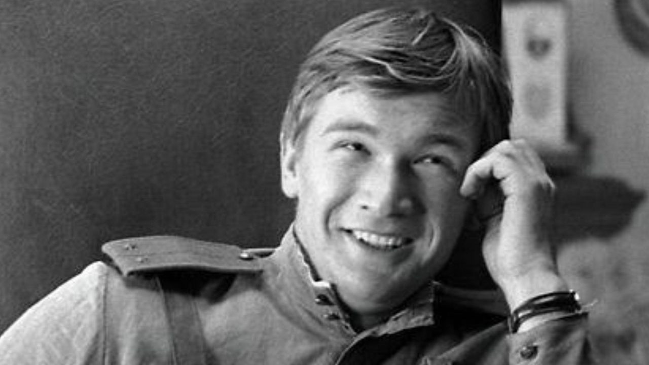 Backdrop for It Was In May