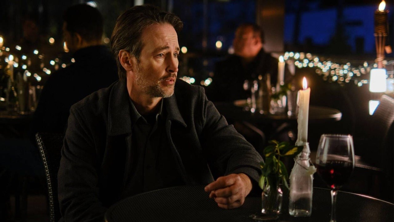 Backdrop for Deceitful Dating