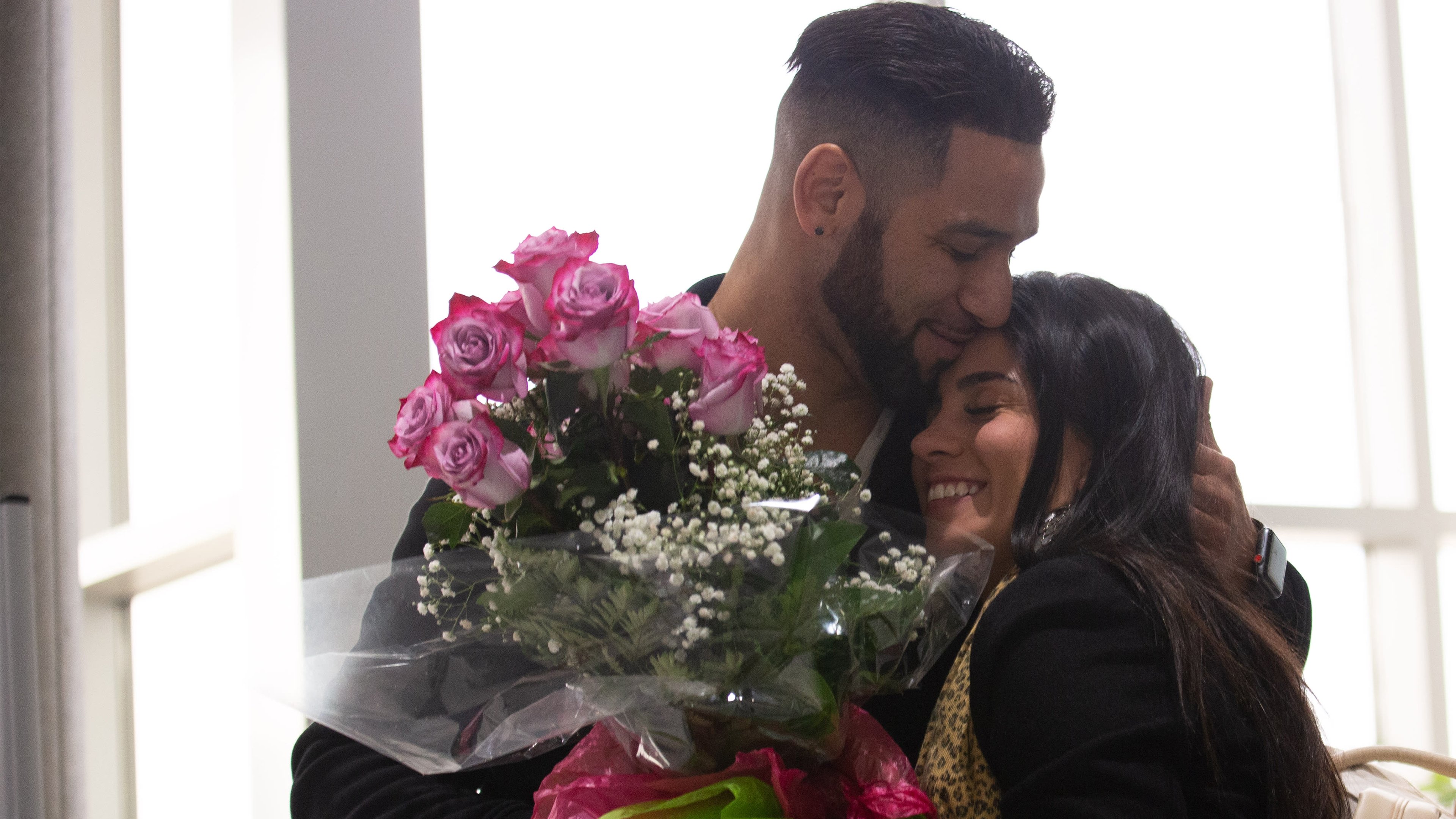 Backdrop for 90 Day Fiancé: Just Landed