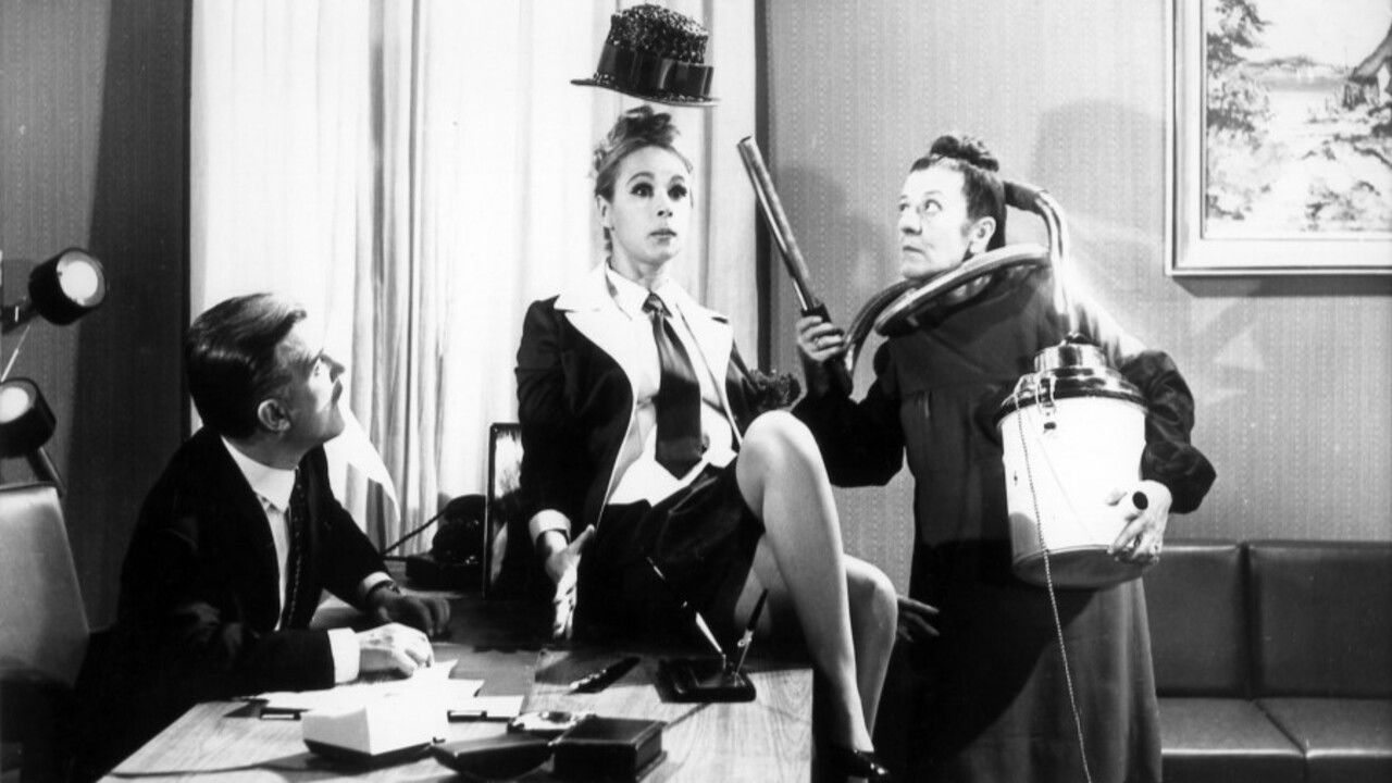 Backdrop for Oh, That Woman of Mine!