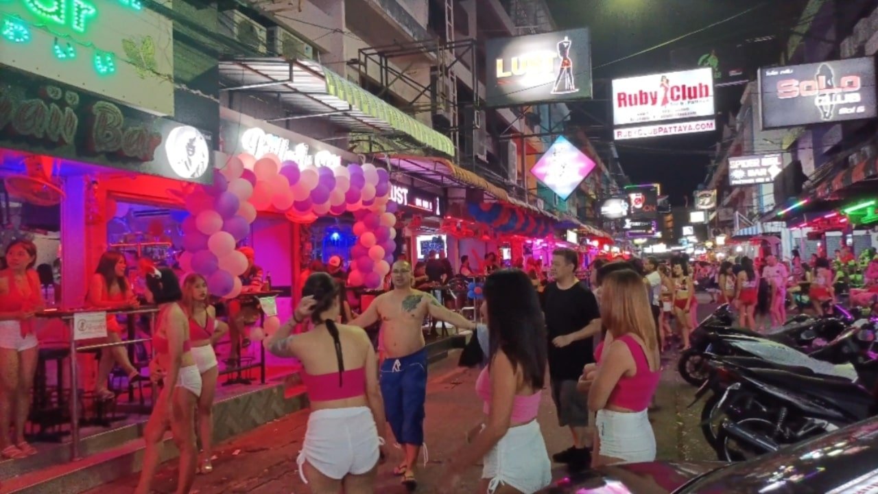 Backdrop for Pattaya Explicit
