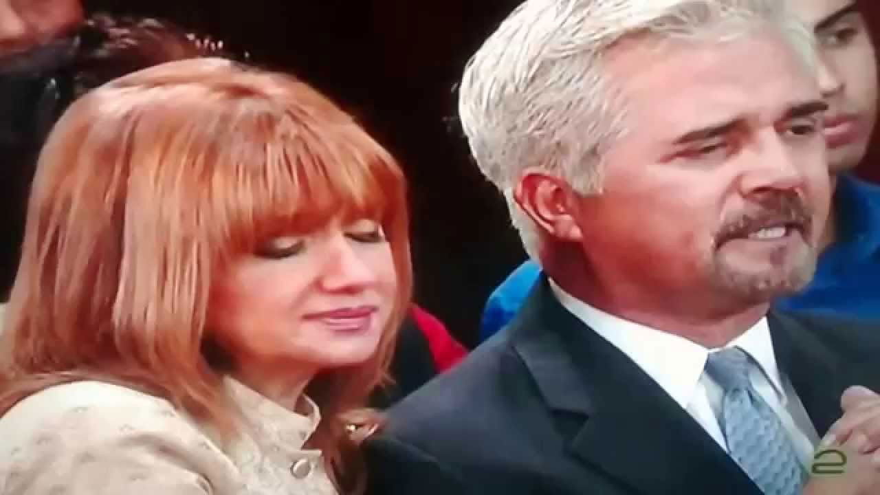 Backdrop for Dueña y Señora