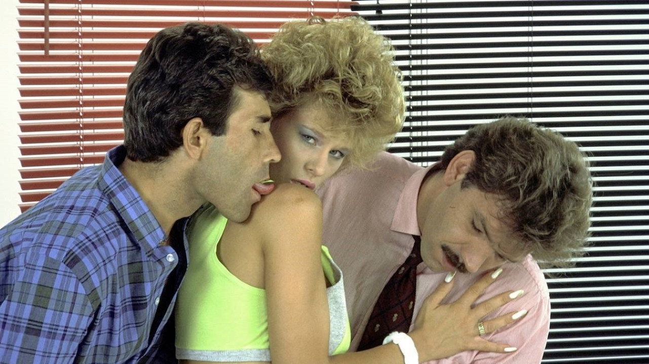 Backdrop for Desiree - The Joker of Love