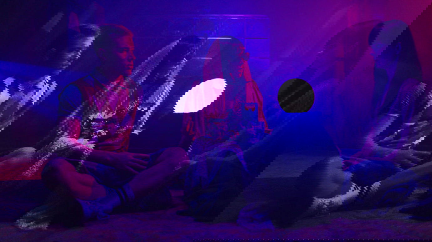 Backdrop for Murder, Anyone?