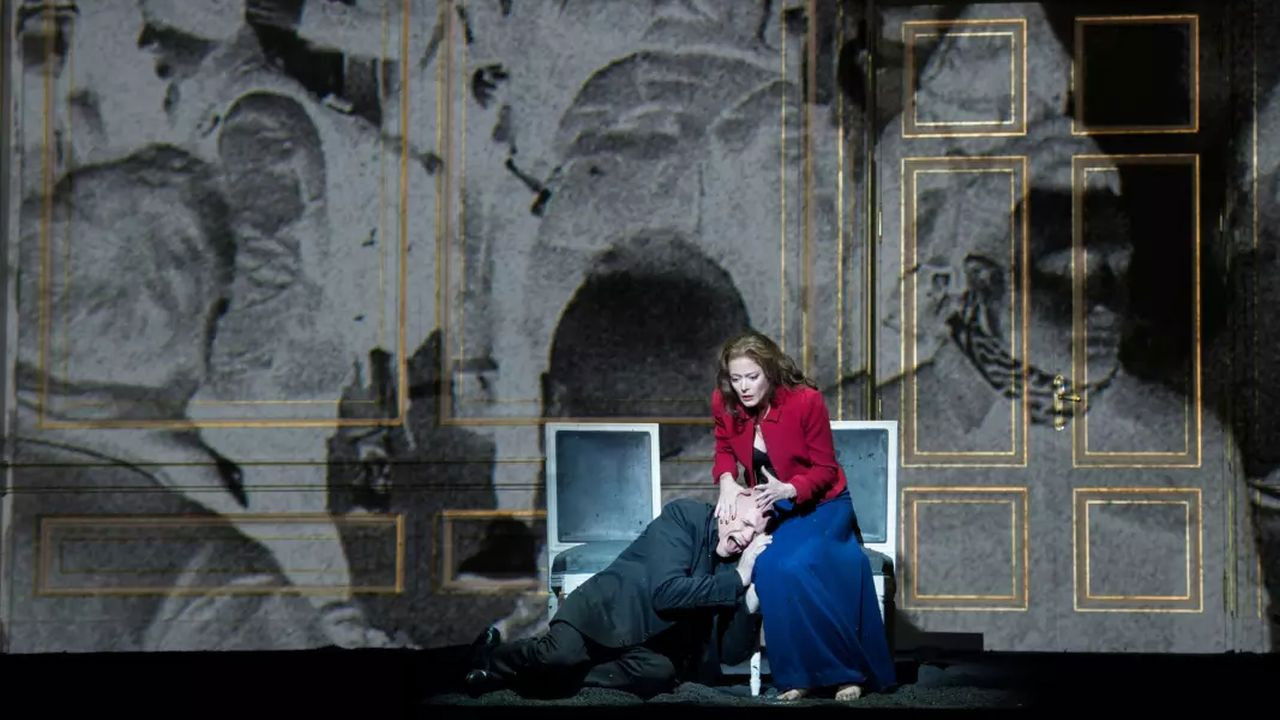 Backdrop for Jarrell: Bérénice