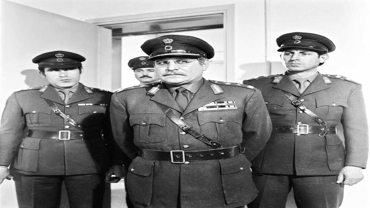 Backdrop for Εσχάτη Προδοσία