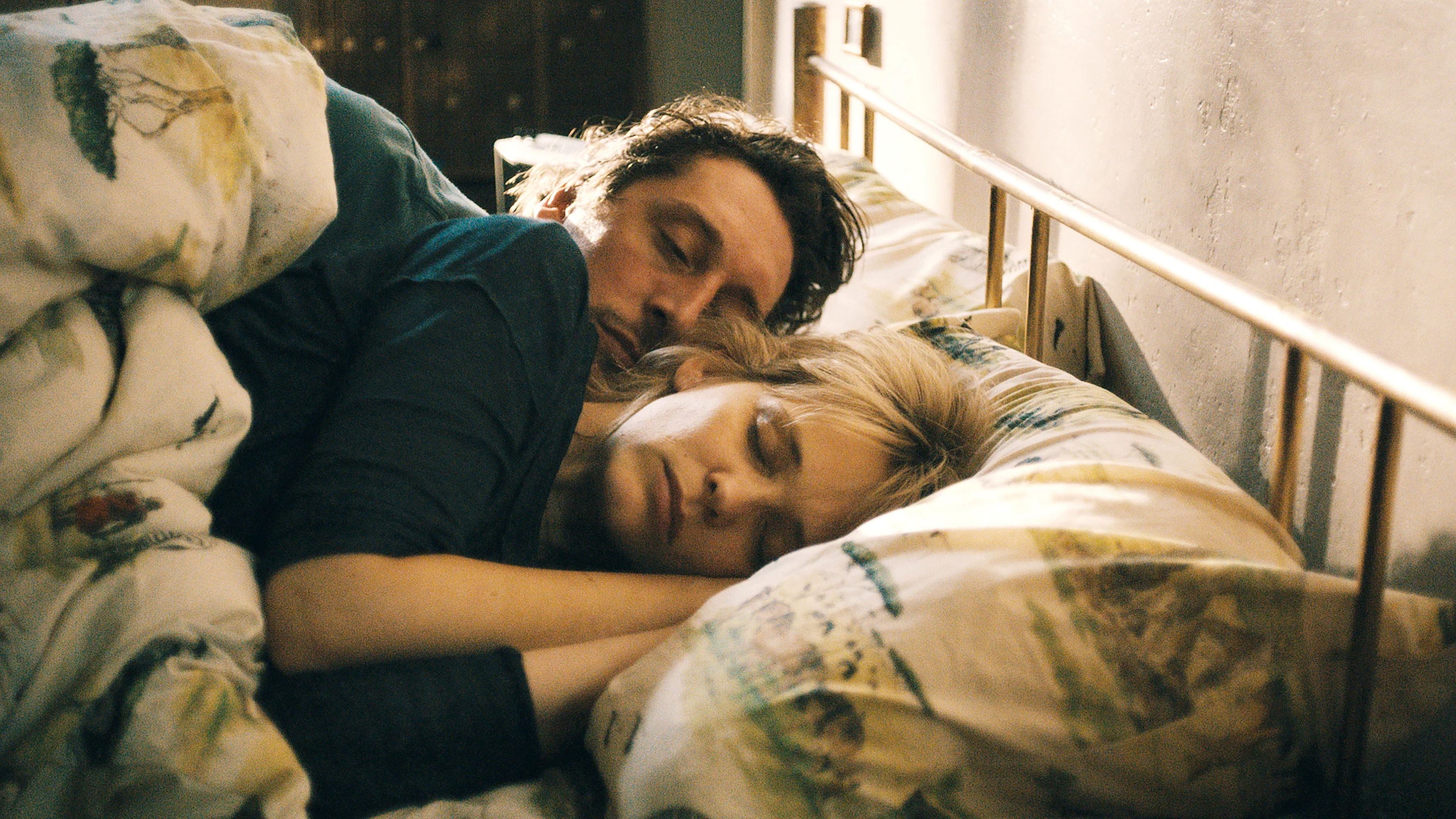 Backdrop for Hedi Schneider Is Stuck