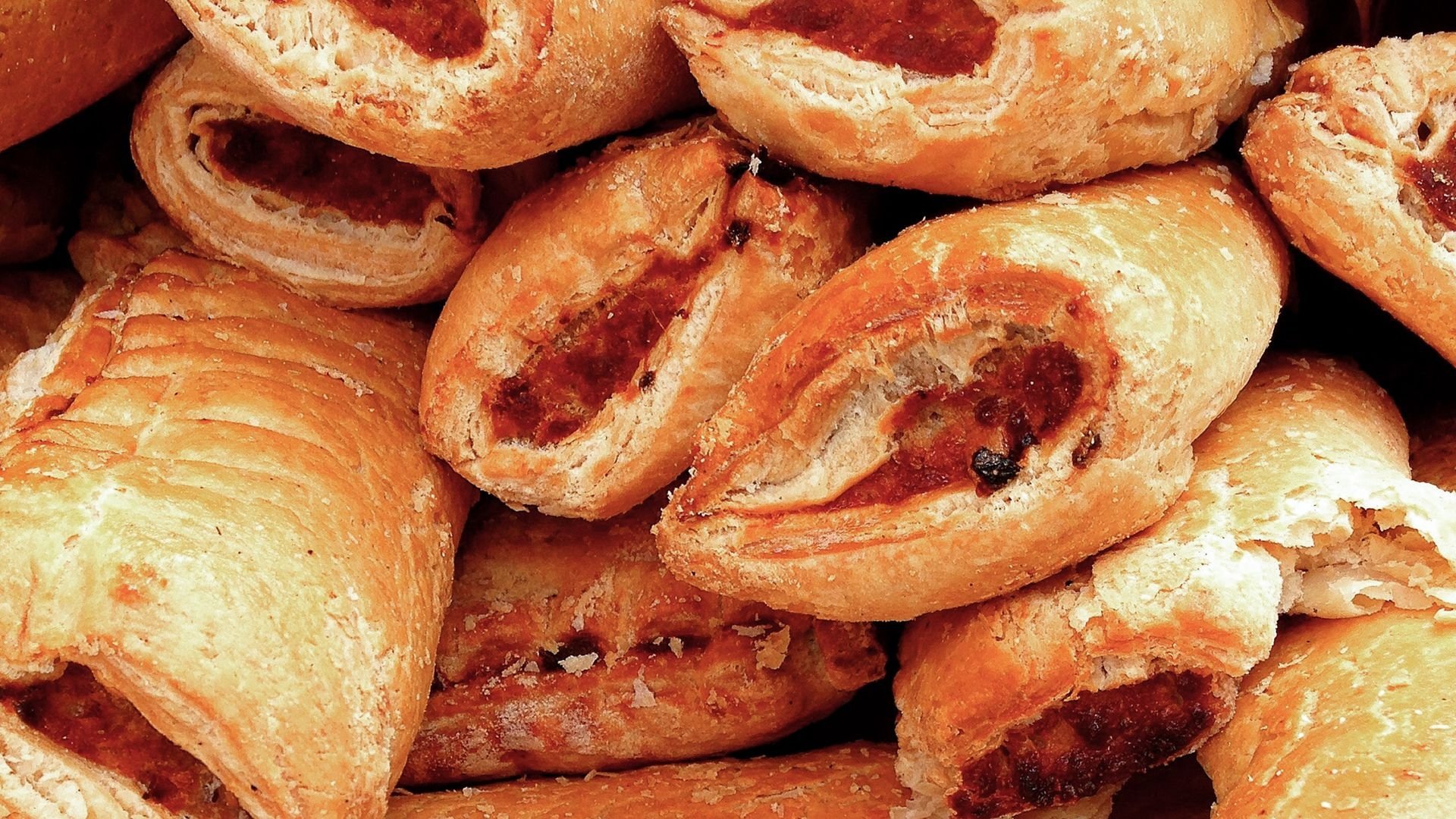 Backdrop for Inside Greggs: 24/7