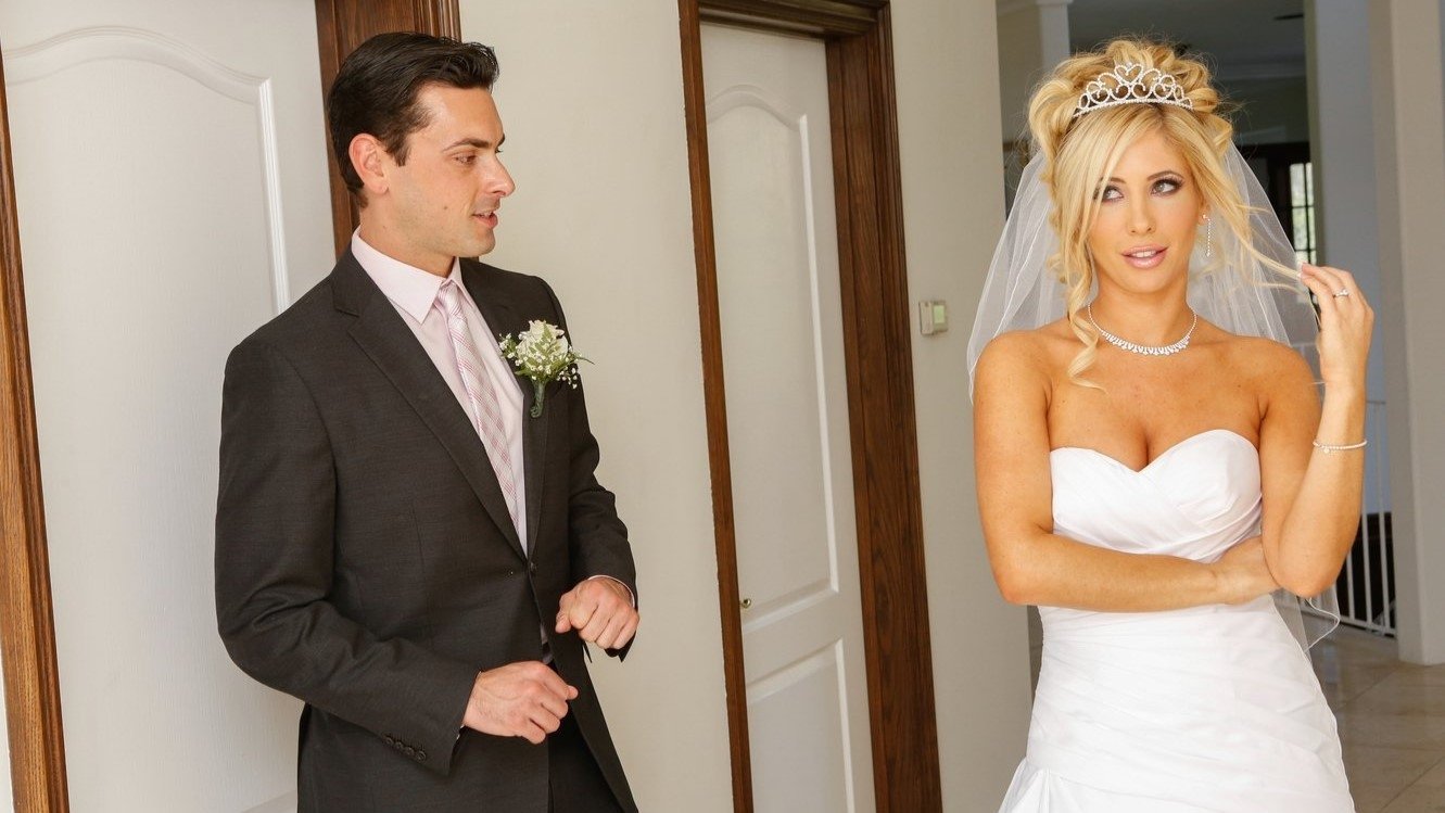 Backdrop for Naughty Weddings 3