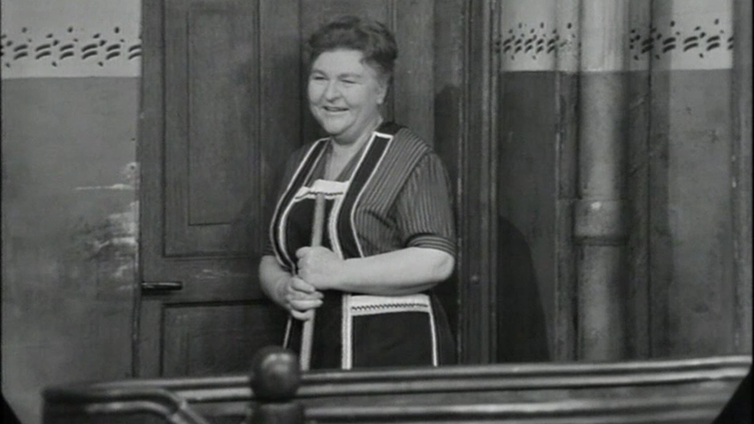 Backdrop for Ohnsorg Theater - Tratsch im Treppenhaus